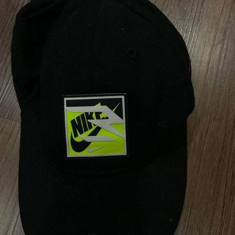 Nike black cap